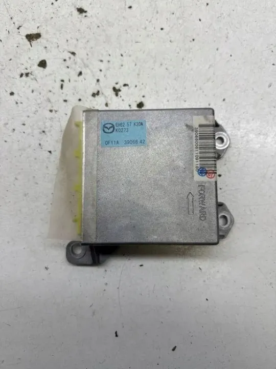 Mazda Airbag-sensor OEM EH6257K30A - Gebruikt image 2