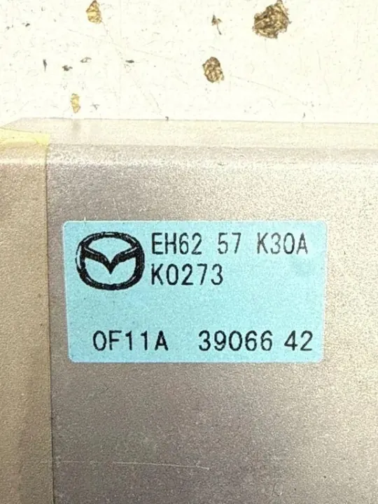 Mazda Airbag-sensor OEM EH6257K30A - Gebruikt image 3