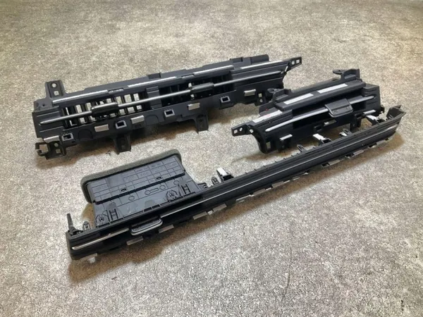 Konsole-Lufteinlass OEM 97401HF800S für Hyundai image 4