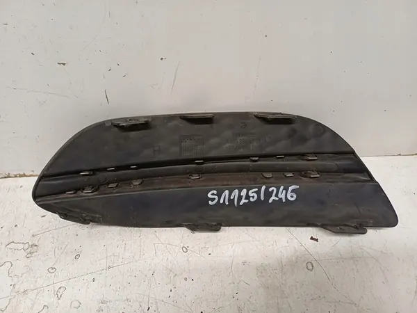 MERCEDES W205 14- Grille de Pare-chocs Avant Droite A2058851223 image 5