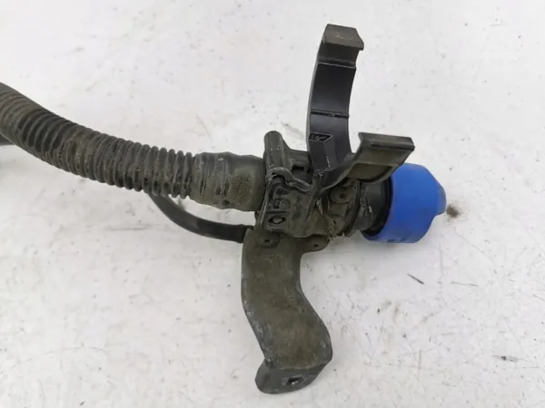Tanque AdBlue OEM AMD136483 para Peugeot 3008 II 2018 image 6