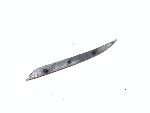 Tesla Model 3 2021 Bakreflektor OEM 1077407 image 4