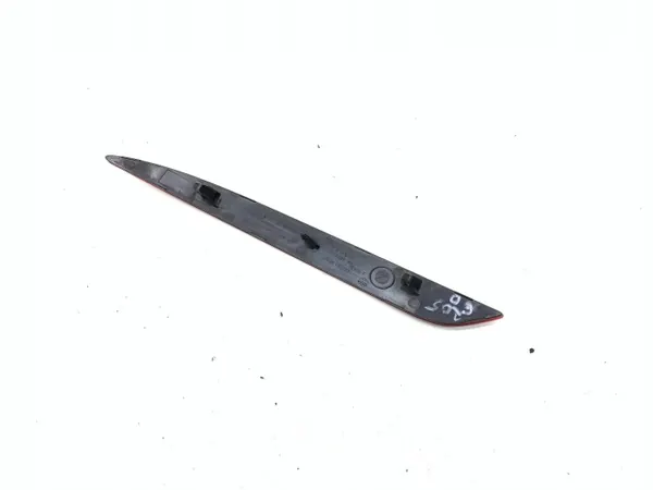 Tesla Model 3 2021 Bakreflektor OEM 1077407 image 5
