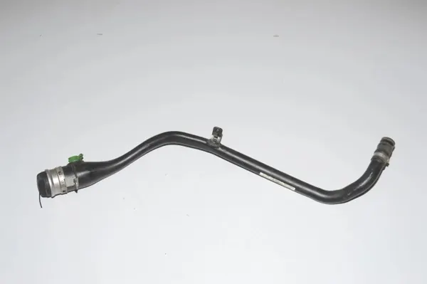 BMW Polttoainesäiliön Putki OEM 7205700 5-sarja F10 image 3