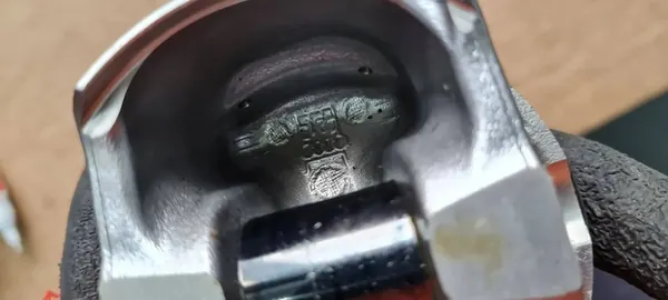 Q3 2.0 TFSI Kolv 06K107065BK VW Audi image 10