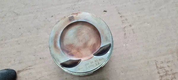 Q3 2.0 TFSI Kolv 06K107065BK VW Audi image 2