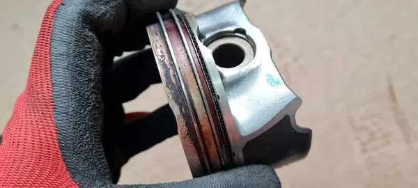 Q3 2.0 TFSI Kolv 06K107065BK VW Audi image 4