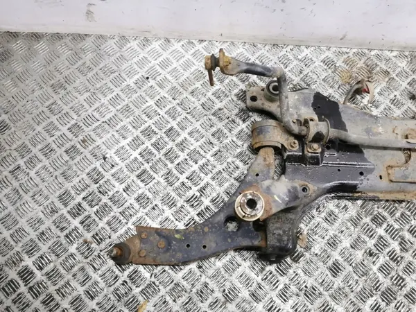 Ford Kuga I 2009 Etuapukehys OEM AMD144892 image 8