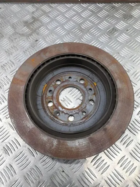 Cadillac CTS takaoikea jarrulevy OEM 13578190 image 3