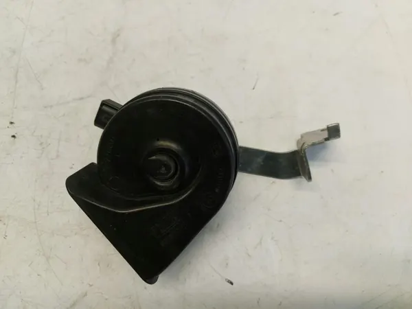 Klaxon gauche BMW U06 220d 8496204 image 2