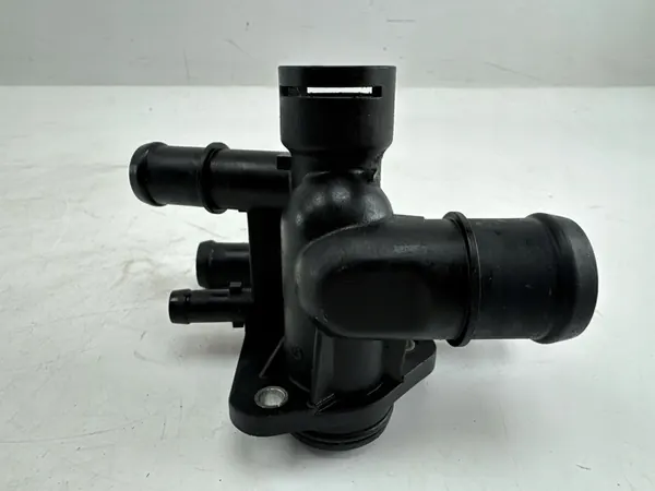 Jäähdyttimen letku Volkswagen Golf VI 2010 image 3