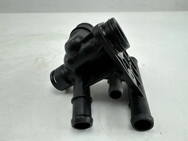 Jäähdyttimen letku Volkswagen Golf VI 2010 image 6