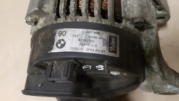 A9 E46 2.0 150KM Vaihtovirtageneraattori BMW 1432978 image 4