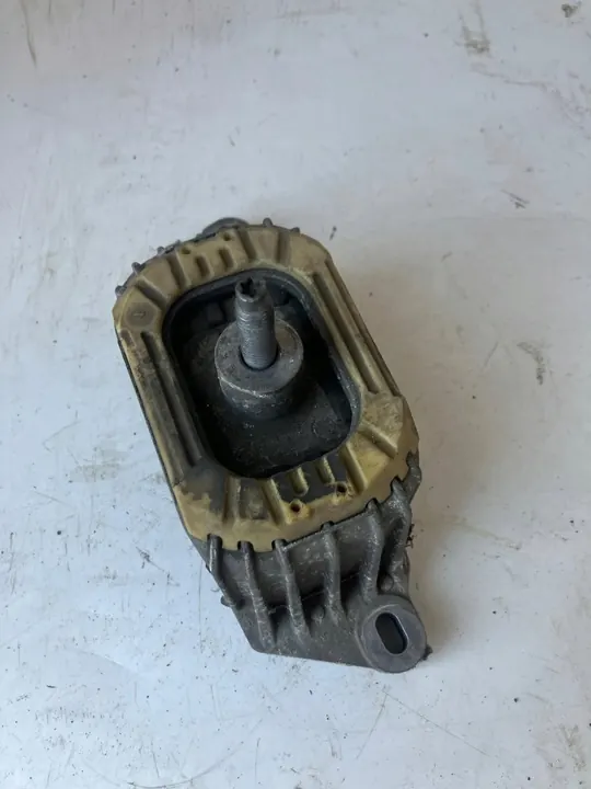 Soporte de motor Citroen C5 III X7 2.0 HDI 140 image 3