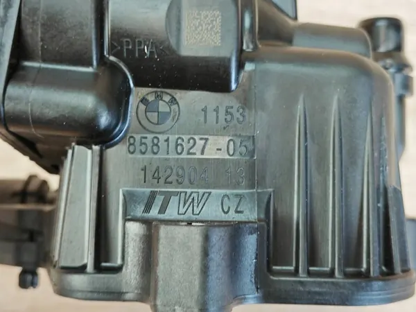 Thermostatgehäuse OEM 8581627 für BMW 2.0D image 5