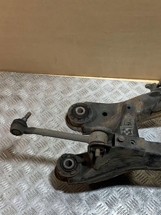 Toyota Auris Hinterfedern OEM FBZ26254 - Gebraucht image 4