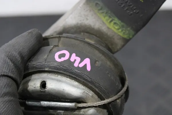 Motorsteun Volvo V40 II D2 31359635 image 2