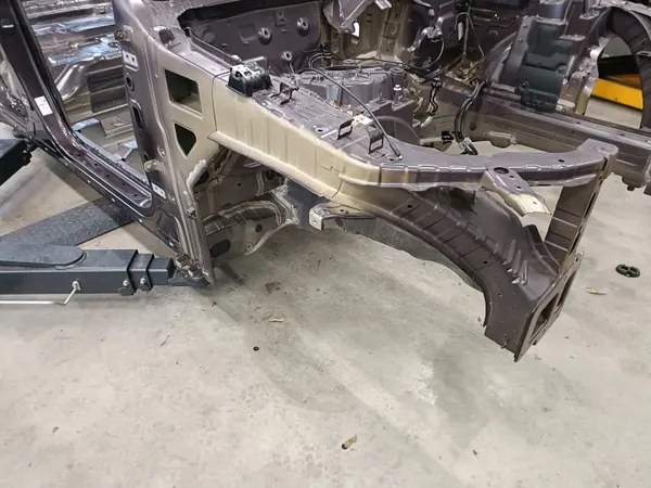 GENESIS GV70 Vorderer rechter Viertelholm OEM Teil image 2