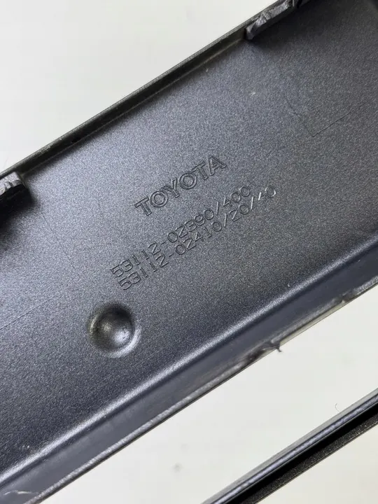 Front Bumper Grill Toyota Auris II 2 E18 12-15 OEM 53112-02390 image 10