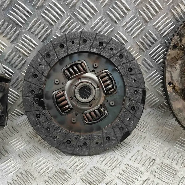 Conjunto de Embreagem Mitsubishi Lancer VIII 2.0L 2301A032 image 6