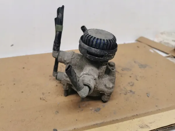 Válvula de ar Renault Magnum 8000588146 image 2