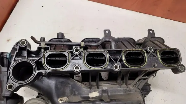 Colector de admisión Ford OE M738A Mondeo V 1.5L image 6