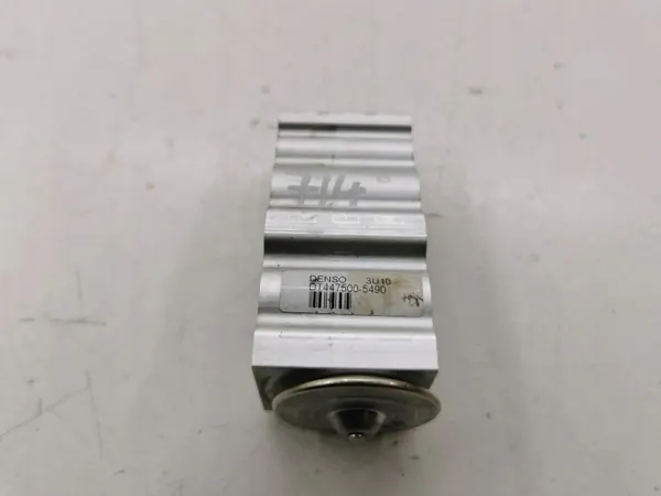 Toyota A/C Expansionsventil OEM Dt4475005490 image 5