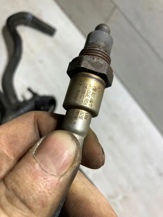 Sensor Lambda Volkswagen Beetle A5 2018 OEM 04e906262bd image 2