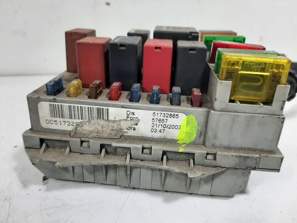 FIAT STILO 1.6 16V Moottorin Ohjausyksikkö Set 55189590 IAW5NF.T9 image 9