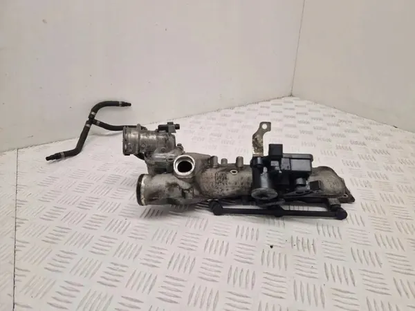 Begagnad insugsgrenrör OEM A642090 för Mercedes-Benz E W211 image 2