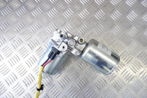 Bomba de vacío OEM 4707042070 para Toyota RAV4 image 6