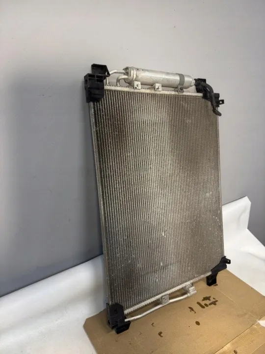 Condenseur AC Infiniti M37 OEM 921001MG0B - Occasion image 8