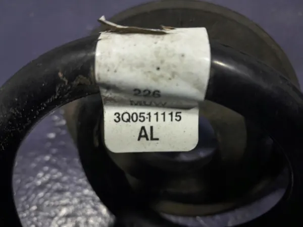 Muelles Traseros Skoda Superb III OEM 3Q0511115AL image 5
