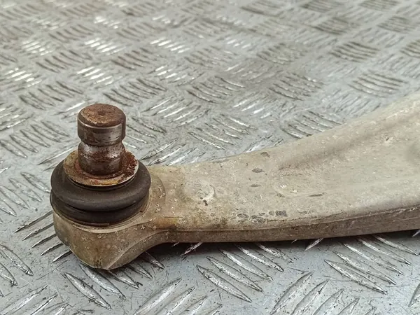 Braccio di controllo anteriore inferiore Ford Escape IV 2022 04202205034 image 4