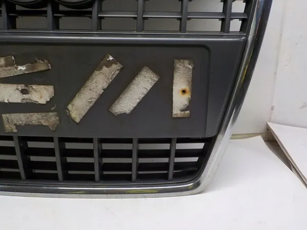 Audi A3 8P S-Line Radiatorrooster OEM 8P4853651A WEX image 8