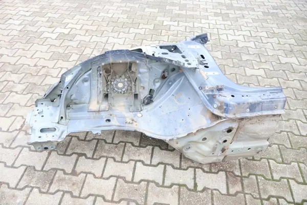 Volvo XC90 II vasen etulokasuoja OEM 1274734826 image 5