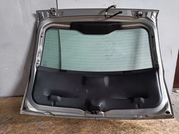 Fiat Punto II Bagagelucka OEM BKU1379 - Begagnad image 4