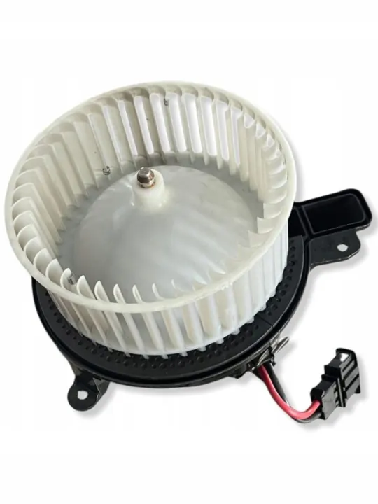 Blaasventilator VW Polo VI OEM BZ79988 - Gebruikt image 2