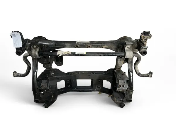 Land Rover HK835C145AG Voorste Hulpframe Gebruikt image 7