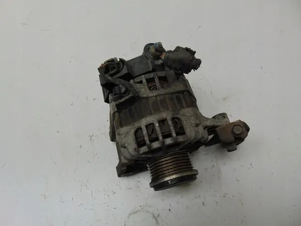 Vaihtovirtageneraattori Kia Picanto II 1.0 OE 37300-04330 image 2