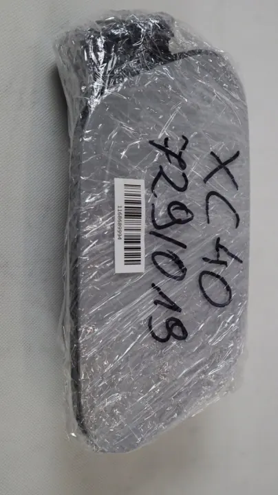 Volvo XC40 bränslelucka OEM 32296804 - Begagnad image 9