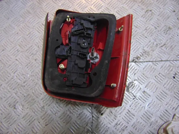 Insert phare arrière droit OEM N102510 image 3