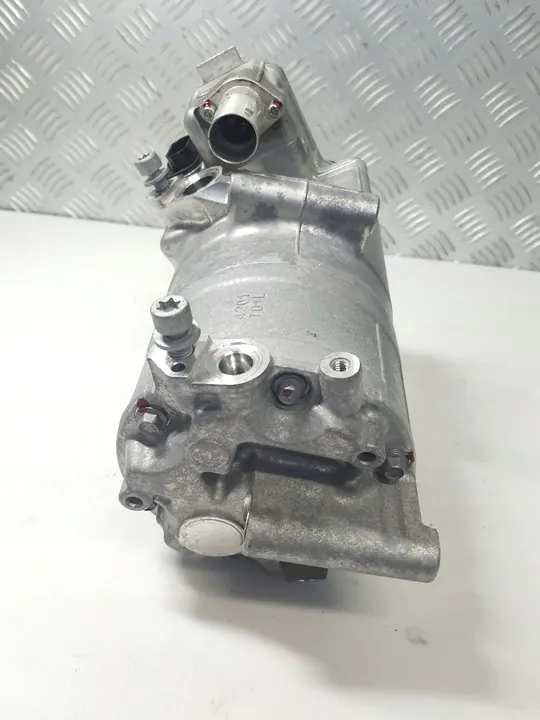 Compresor de Aire Acondicionado Mercedes CLA EQA GLA Clase A A0008302201 image 5