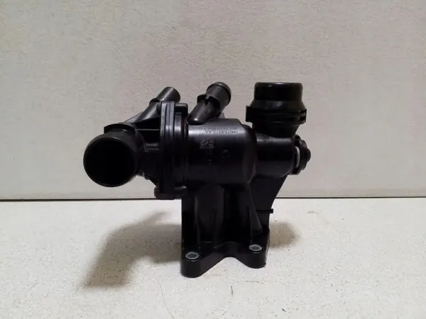 Land Rover Thermostatgehäuse OEM M4D38575AA image 3