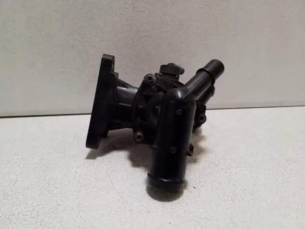 Land Rover Thermostatgehäuse OEM M4D38575AA image 4