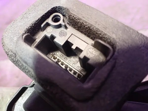 VW GOLF VII KOMBI 12-17 VORDERES LINKES SCHLOSS 5K1837015D 7 PIN image 6