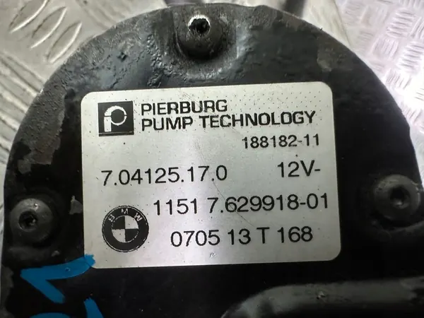 BMW 1 F20 F21 1.6 Turbo Vattenpump 7629918 image 9