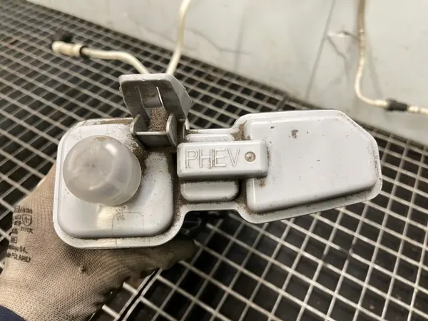 Kolfilter OEM 3Q0201801A VW Passat B8 image 8