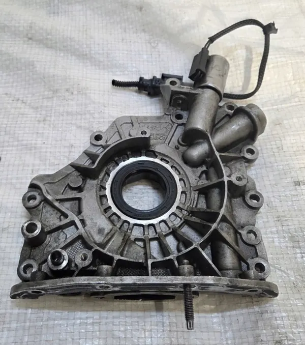 Opel Oljepumpsventil OEM 9823740280 - Begagnad image 2