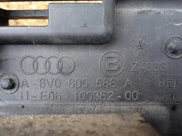 AUDI A3 8V Etuosa 1.6 TDI OEM LZ9Y image 10